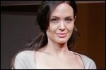 Анджелина Джоли усыновит армянина